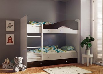 Детская  двухъярусная кровать Мая с 2 ящиками на щитах, корпус Млечный дуб, фасад Венге в Твери - предосмотр